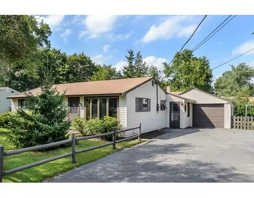 163 E Bacon Street, Plainville, MA 02762