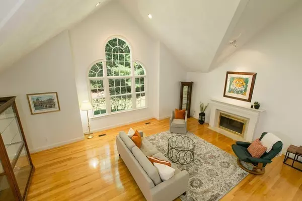 Carlisle, MA 01741,29 Wildwood Drive