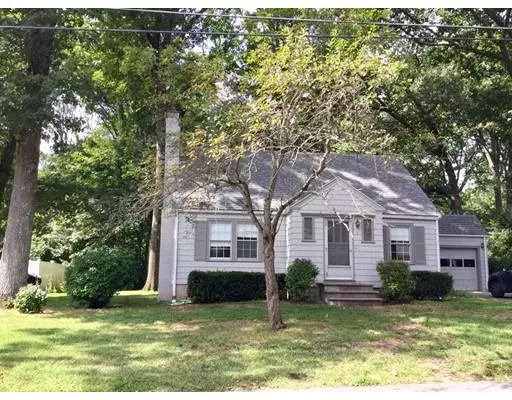 8 Colonial Road, Auburn, MA 01501