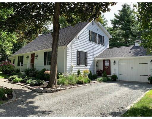 72 Walnut St., Walpole, MA 02081