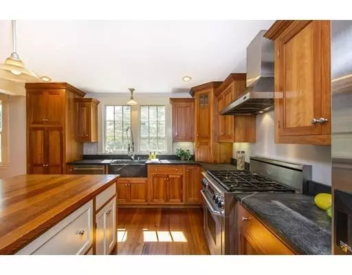Scituate, MA 02066,162 Gannett Rd