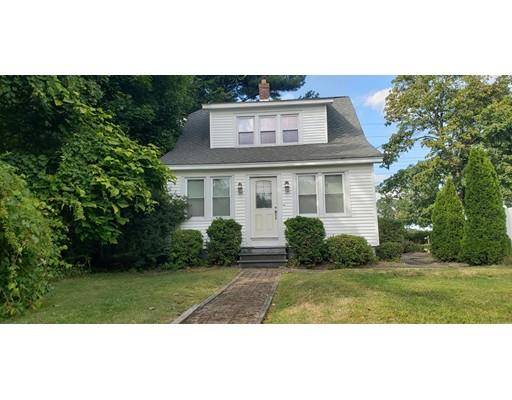 115 West St, Ludlow, MA 01056