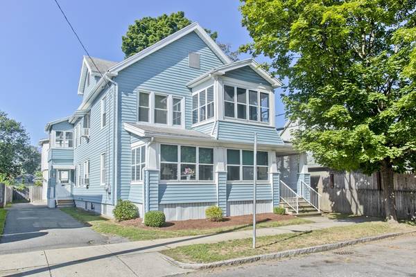 28-30 Mystic St, Springfield, MA 01104