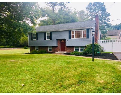 49 Lovering St, Medway, MA 02053