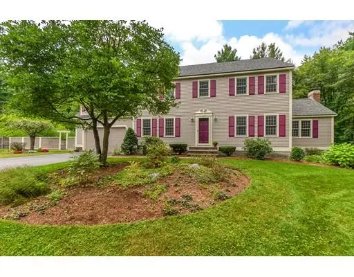 4 Magnolia Drive, Westford, MA 01886