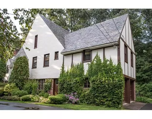 Westfield, MA 01085,7 Birch Terrace