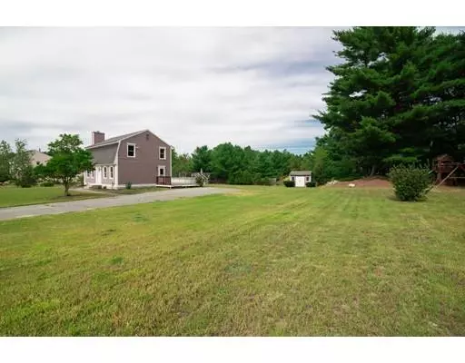 Townsend, MA 01474,26 Horseshoe Dr