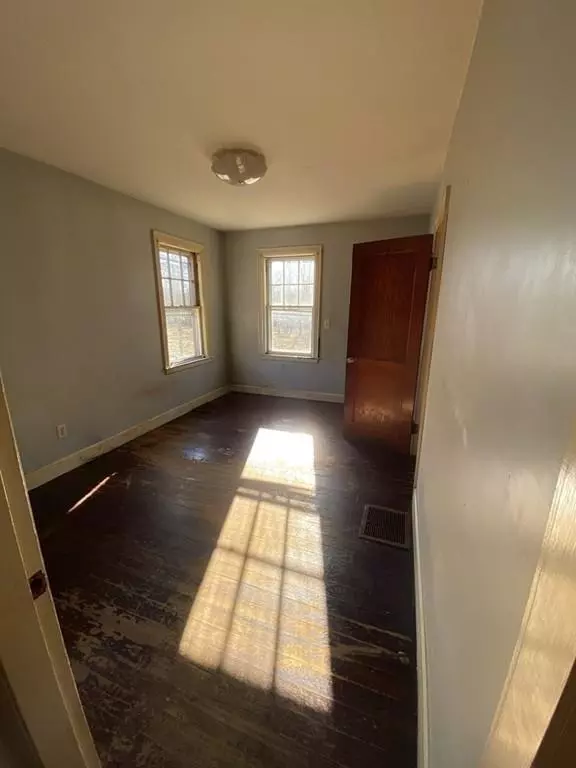 Tiverton, RI 02878,1500 Crandall Road