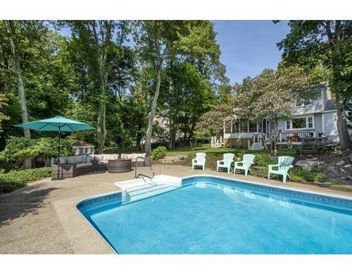 Scituate, MA 02066,88 Grove St