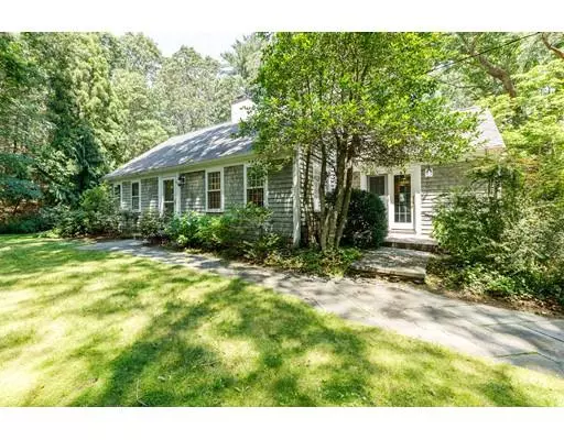 96 Duck Hill Road, Duxbury, MA 02332