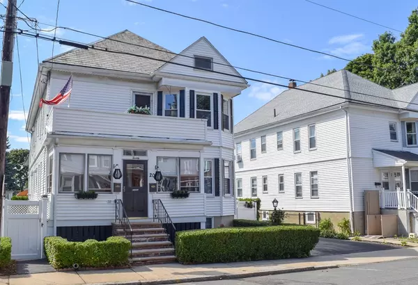 20 Wisteria St, Salem, MA 01970