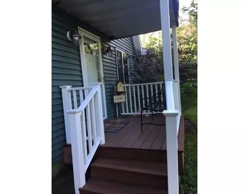 Rutland, MA 01543,4 Wilson Way