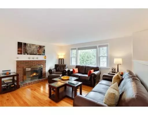 Northborough, MA 01532,8 Juniper Brook Rd