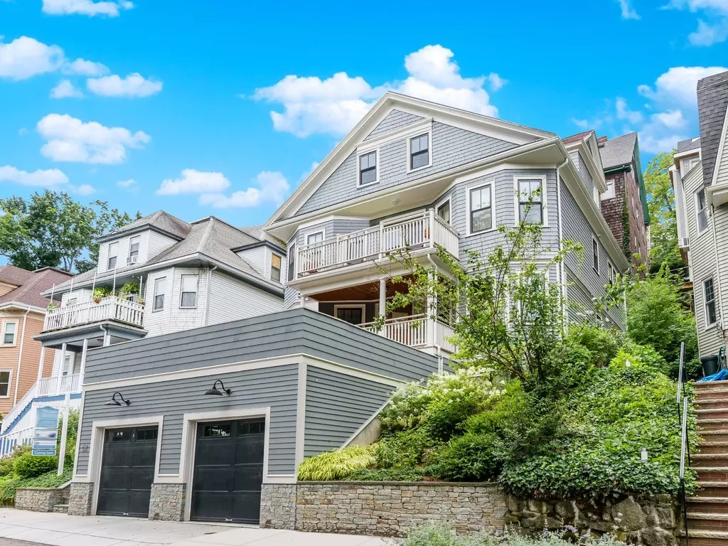 Brookline, MA 02446,62 Atherton #A
