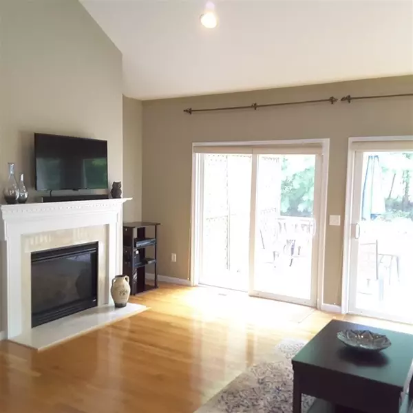 Northbridge, MA 01534,107 Clubhouse Lane #107