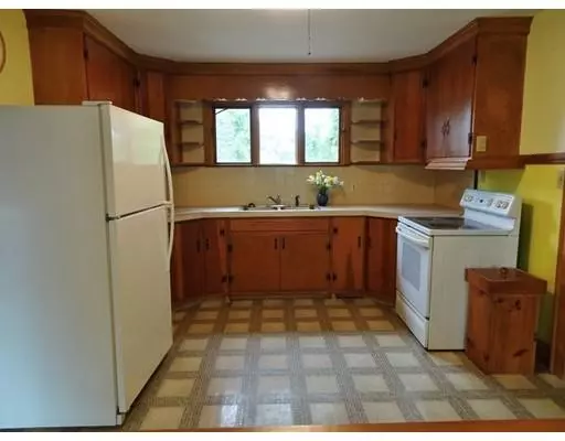 Millbury, MA 01527,274 W Main (West Main St.)
