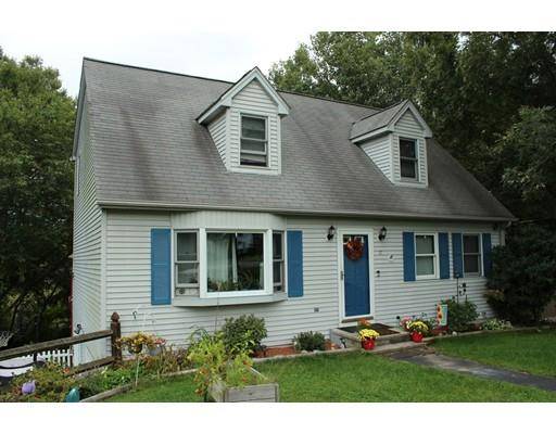 17 Marilyn Drive, Webster, MA 01570