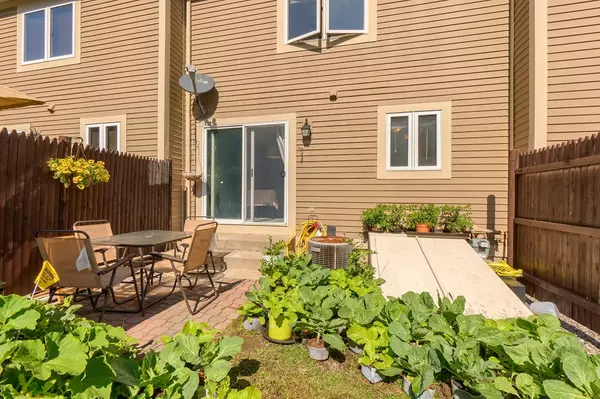 Ayer, MA 01432,55 Littleton Road #26B