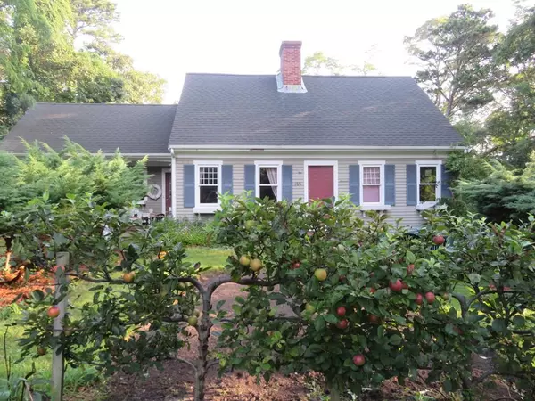 189 Woodstock Dr, Brewster, MA 02631