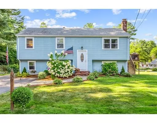 30 Dwight St, Hanson, MA 02341