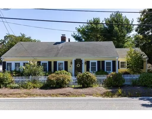 215 Lower County Rd, Harwich, MA 02671