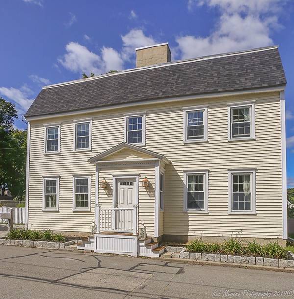 12-14 Harrison St, Newburyport, MA 01950