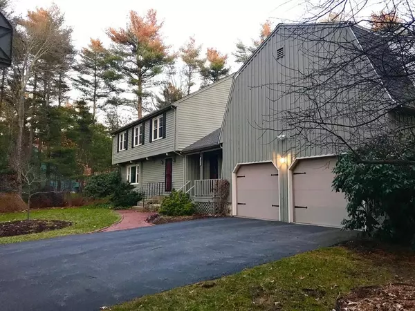 17 Faxon Street, Foxboro, MA 02035