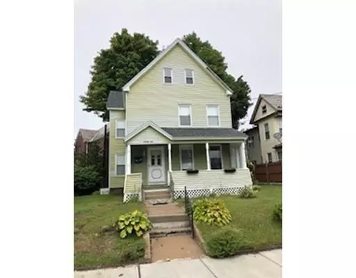 25 Willow St, Holyoke, MA 01040