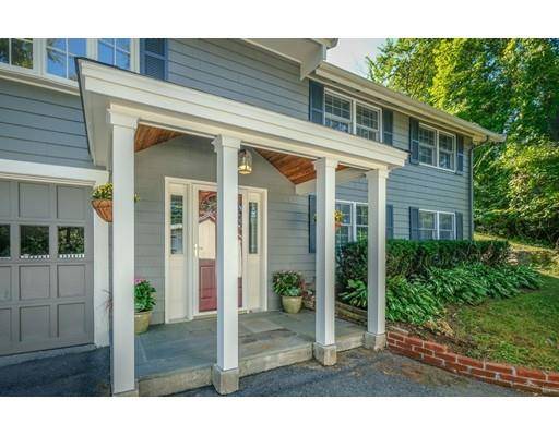 78 Riverview Cir, Wayland, MA 01778