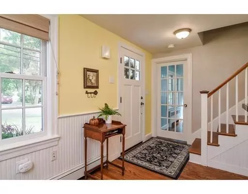 Framingham, MA 01701,49 Jean St