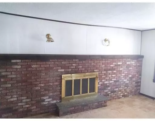 Auburn, MA 01501,24 Rockland Rd