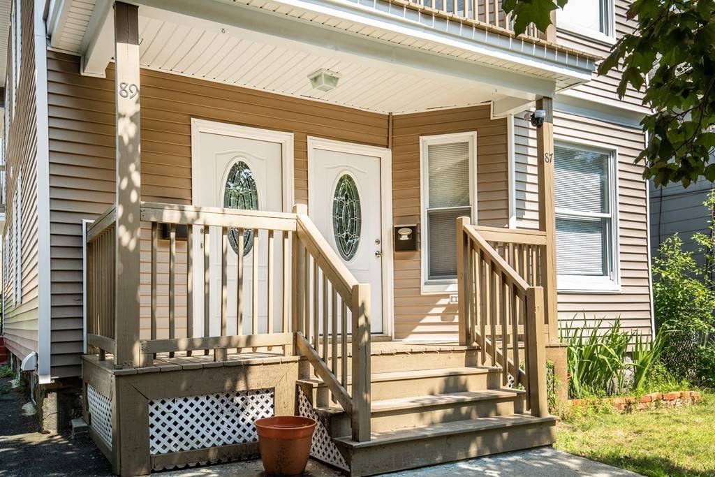 Lawrence, MA 01841,87-89 Columbus Ave