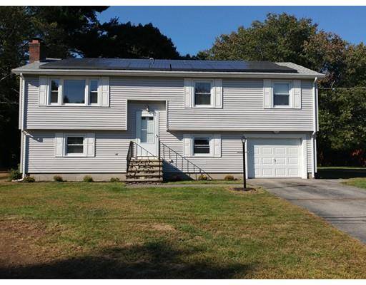 17 Pinewood Drive, Webster, MA 01570