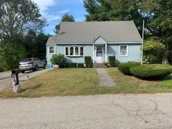 7 Pine Ridge Dr, Leicester, MA 01524