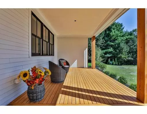 Newbury, MA 01951,54 Hay St