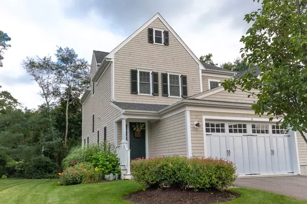 8 Reserve Way #8, Duxbury, MA 02332