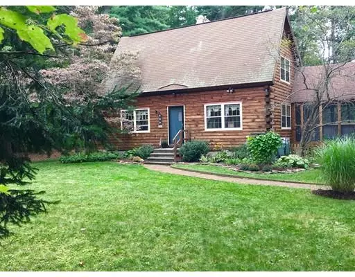 60 Stallion Hill Rd, Sturbridge, MA 01518