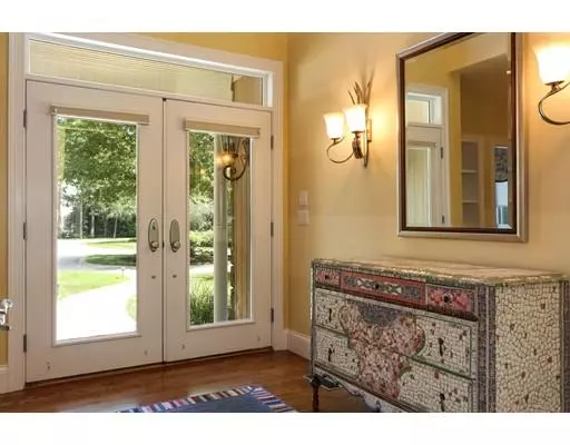 Mashpee, MA 02649,117 Gullane Road