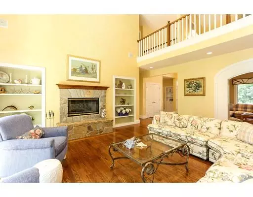 Mashpee, MA 02649,117 Gullane Road