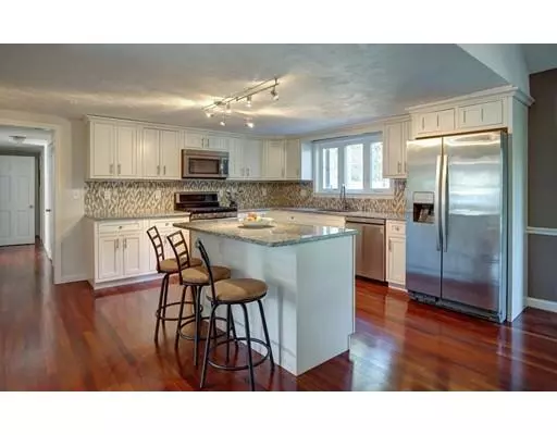 291 Picnic St, Boxborough, MA 01719