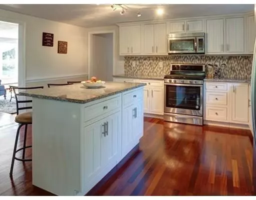 Boxborough, MA 01719,291 Picnic St