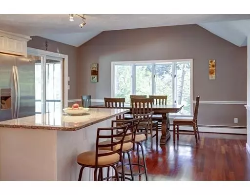 Boxborough, MA 01719,291 Picnic St