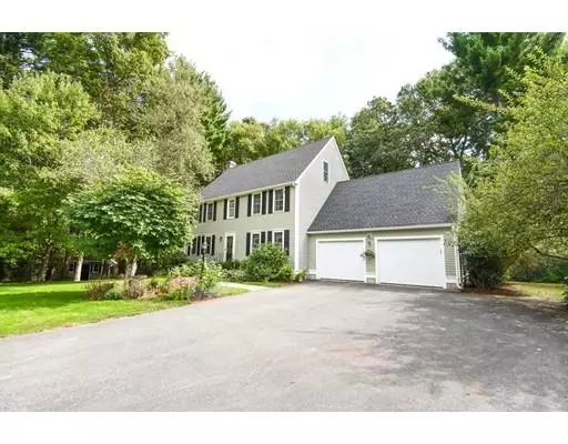 Rowley, MA 01969,15 Rivers Edge Dr.