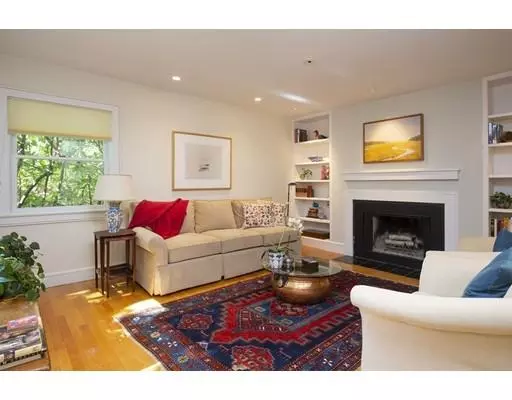 Cambridge, MA 02139,563 Franklin Street