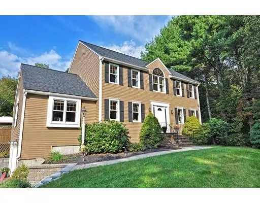 15 Eileen Rd, Norton, MA 02766