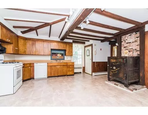 Pepperell, MA 01463,14 Townsend St