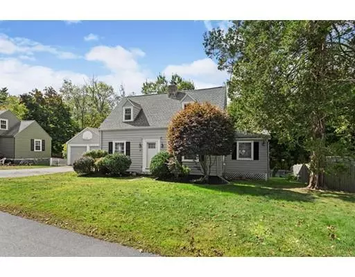 Lynnfield, MA 01940,41 Canterbury Road