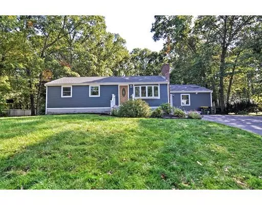 12 Little Tree Lane, Bellingham, MA 02019