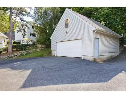 Saugus, MA 01906,63 Hurd Ave