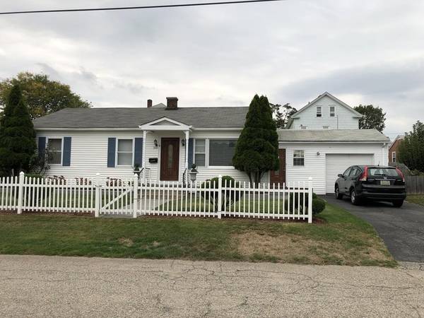 100 Arlington St, East Providence, RI 02914